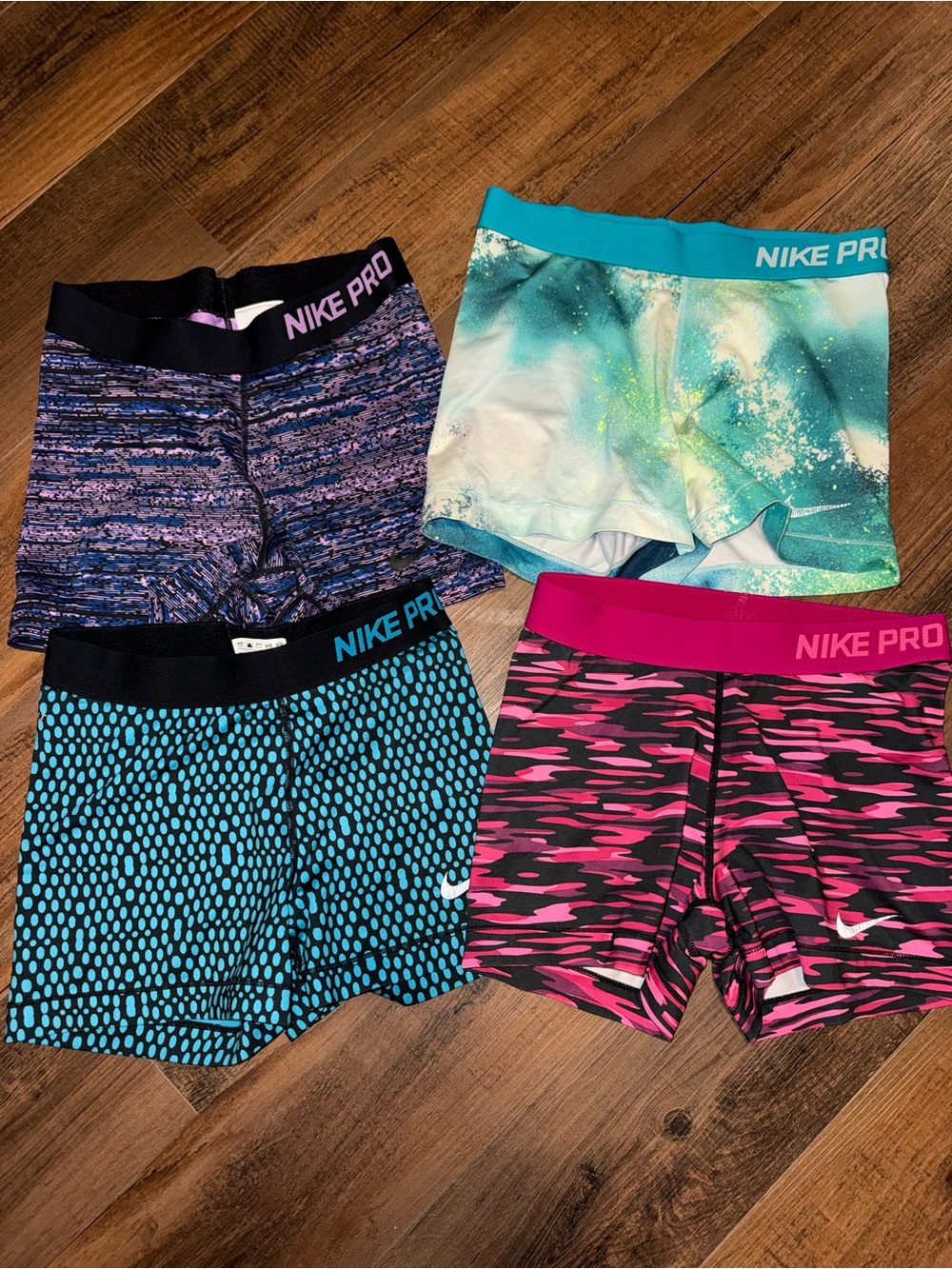 Nike Pro Women’s Compression Shorts Lot of 4 Colorful Printed Athletic Workout M